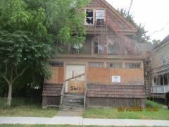 560 Delaware St