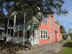 938 Emerson Ave