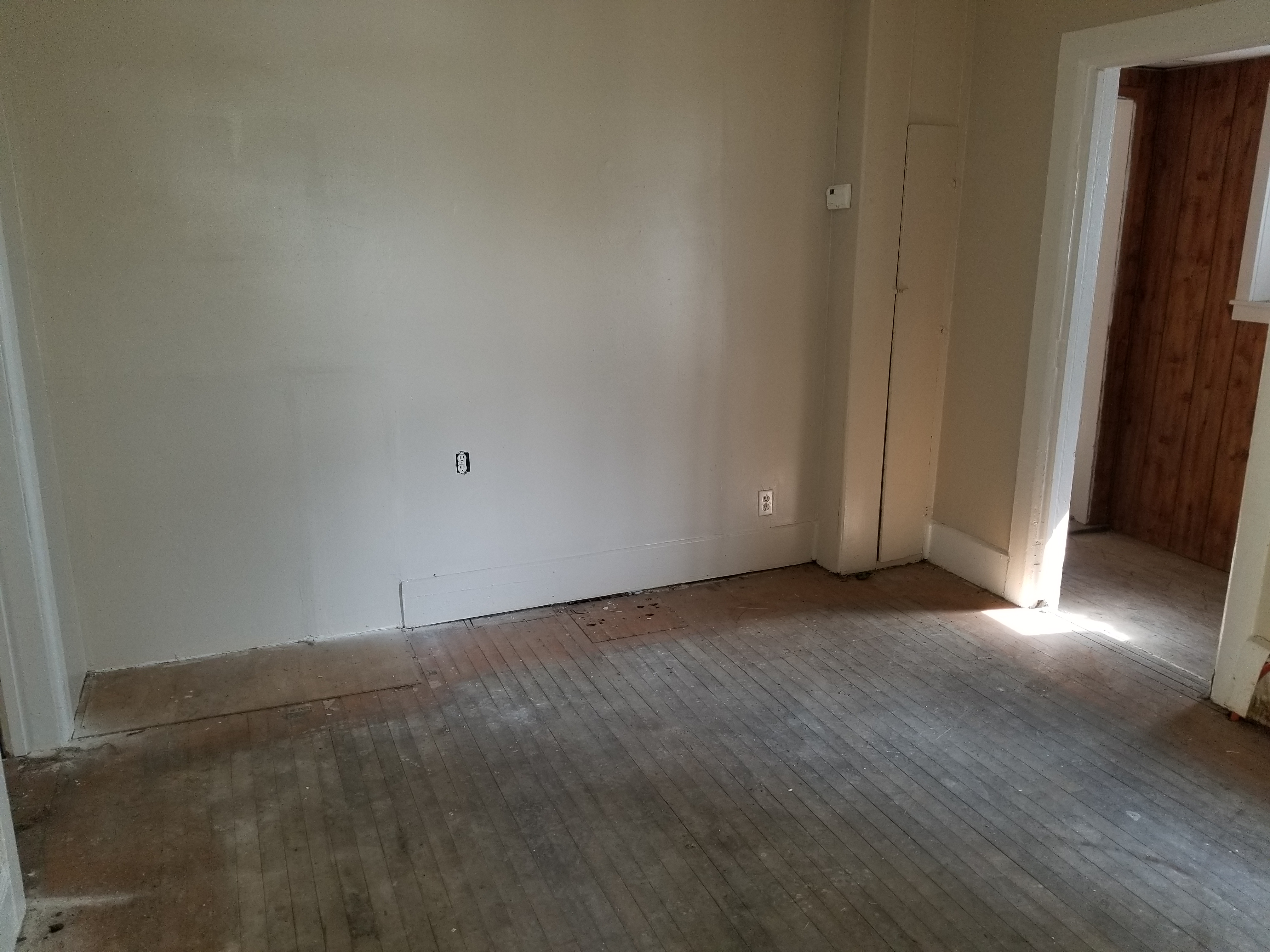 628-30 Richmond Ave photo