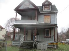 118-20 Borden Ave E